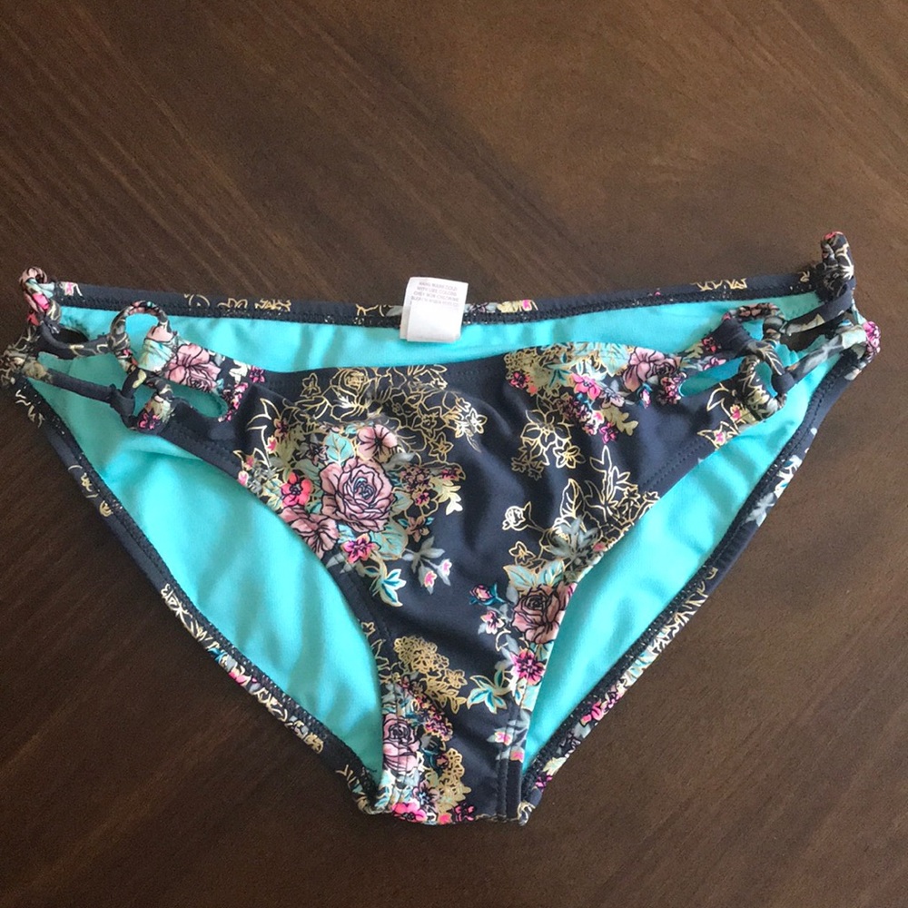 Floral bikini bottom